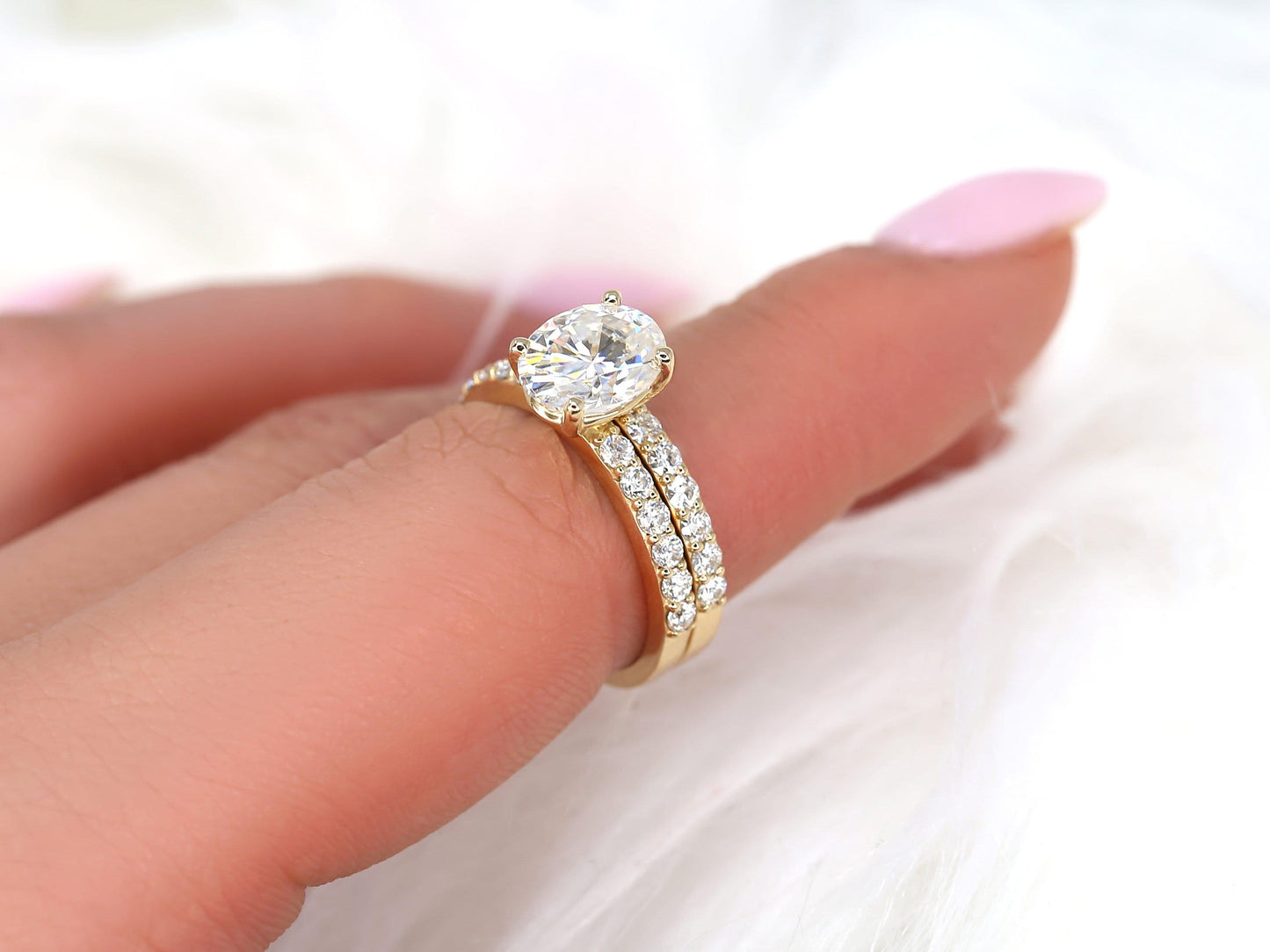 2 CT Oval Cut Bubble Halo & Pave Moissanite Bridal Ring Set