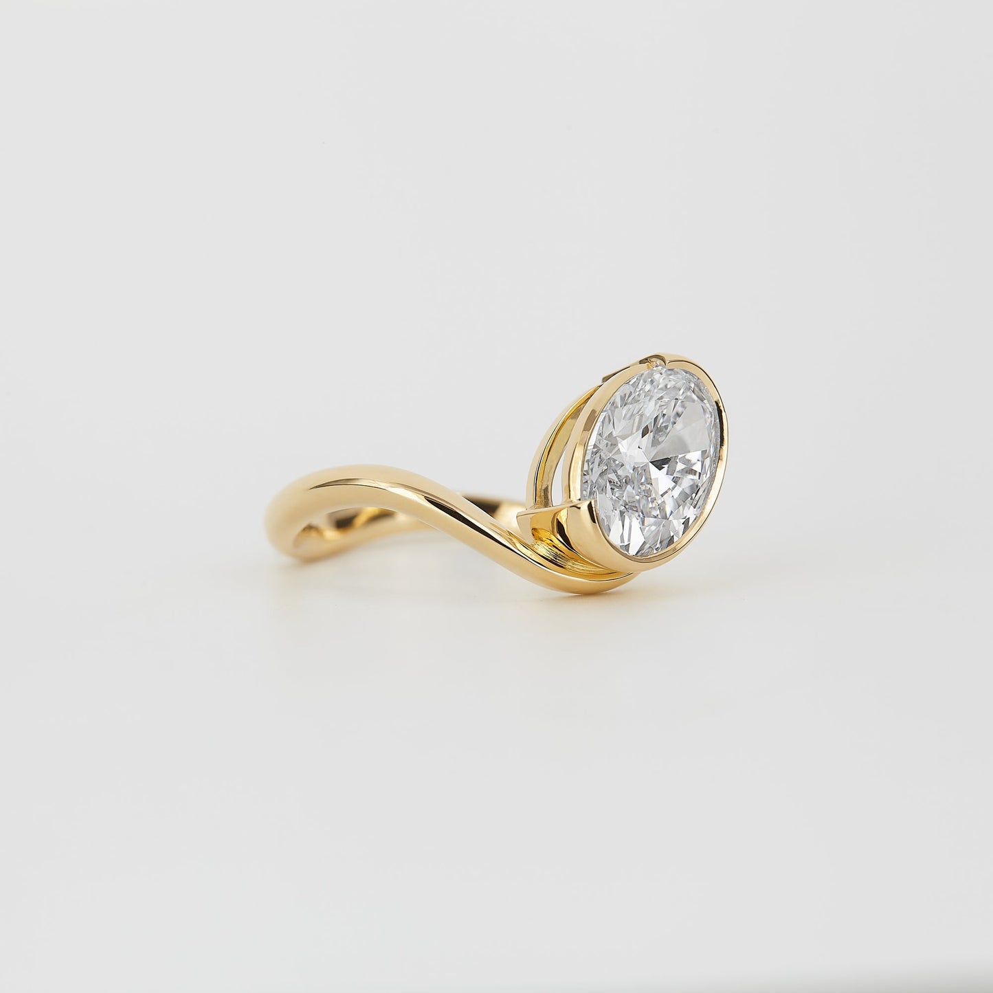 1 CT Oval Shaped Bezel Moissanite Engagement Ring