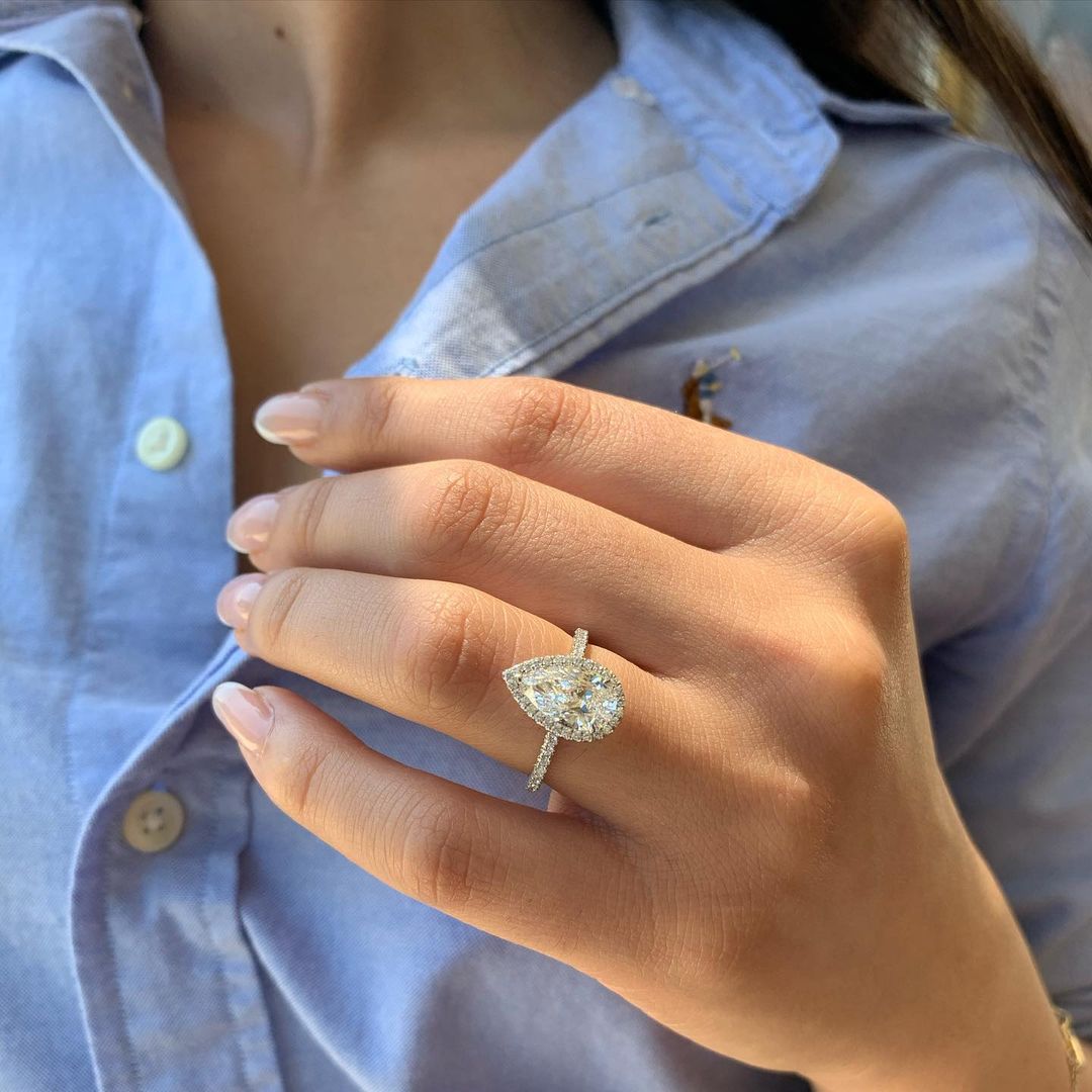 1.5 CT Pear Cut Halo Style Moissanite Engagement Ring 7