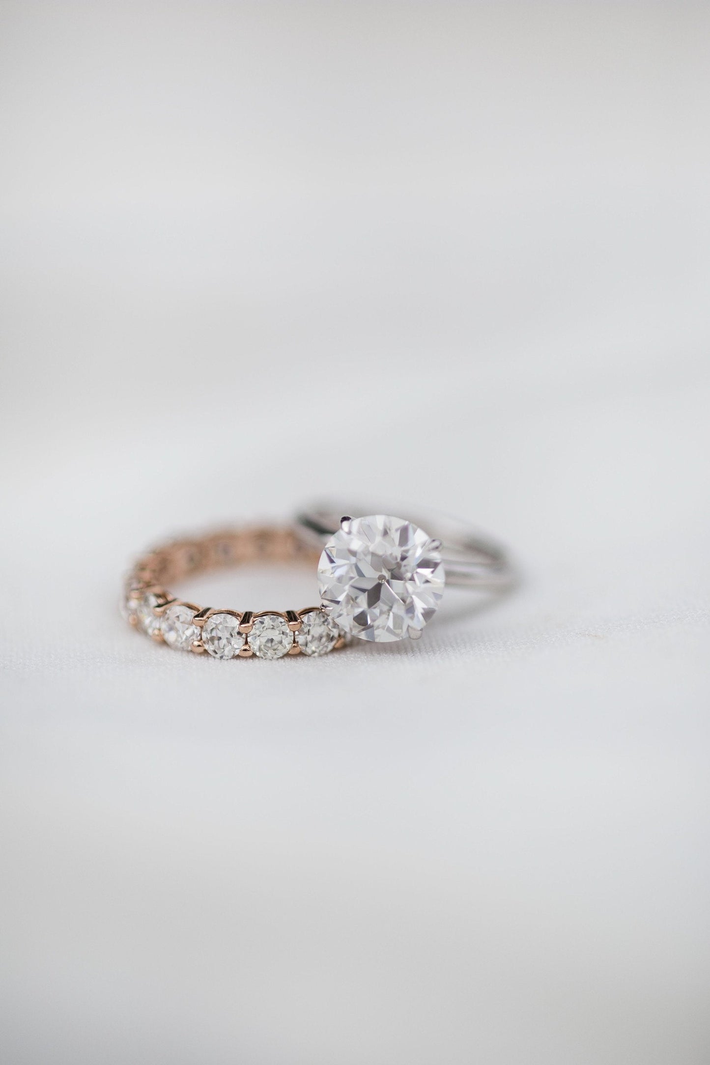 3.0 CT Round Solitaire Moissanite Engagement Ring 9
