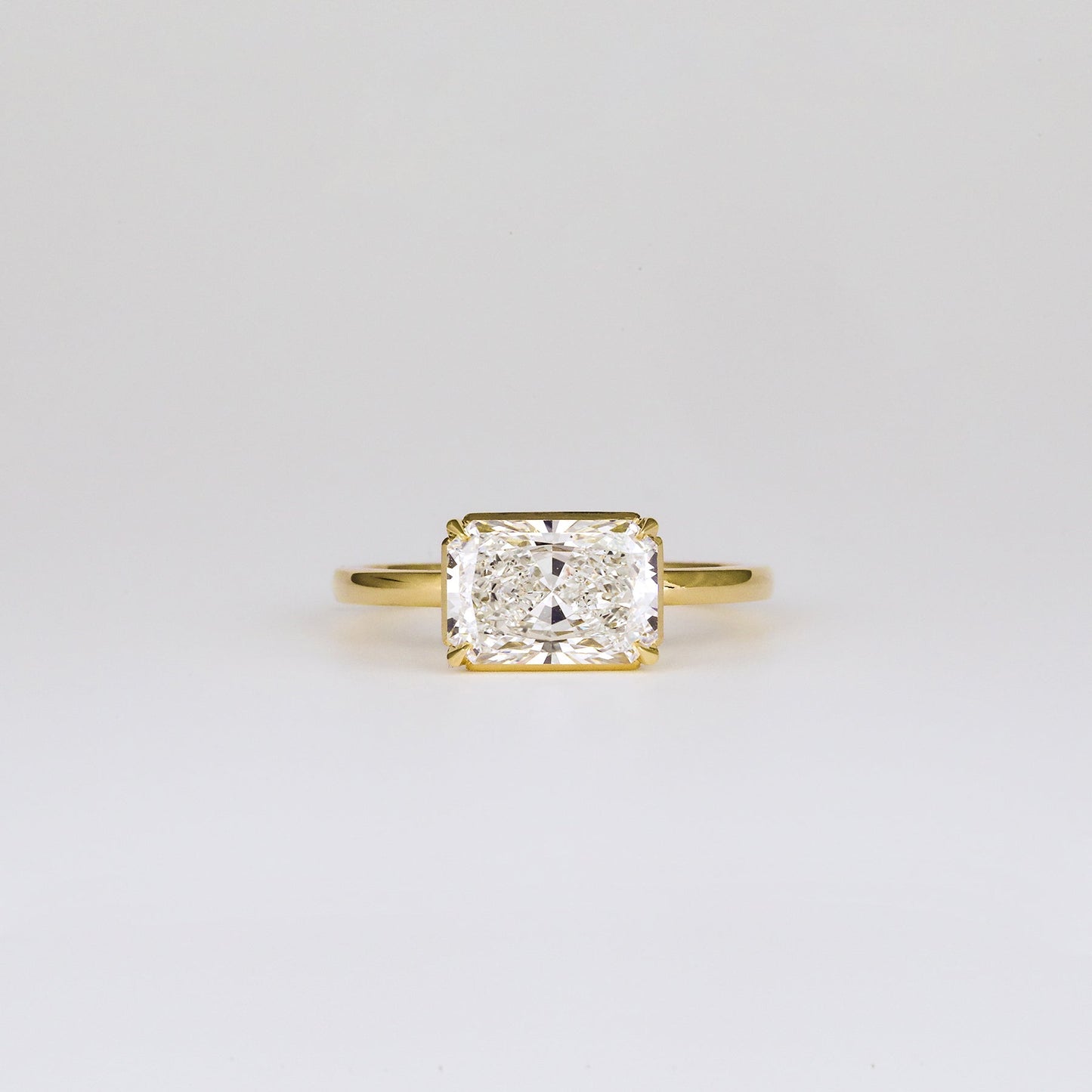 1.00 CT Radiant Shaped Solitaire Moissanite Engagement Ring