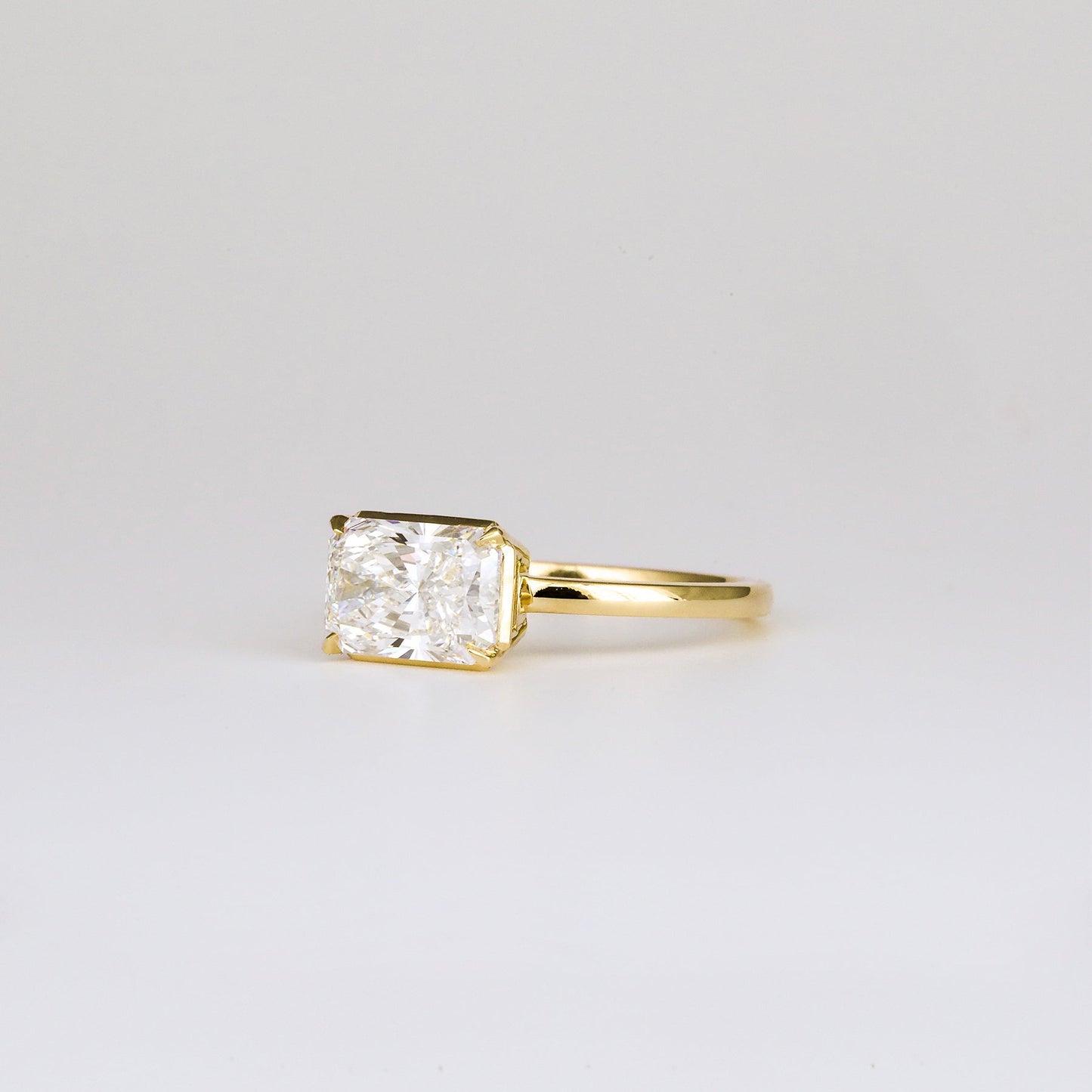 1.00 CT Radiant Shaped Solitaire Moissanite Engagement Ring