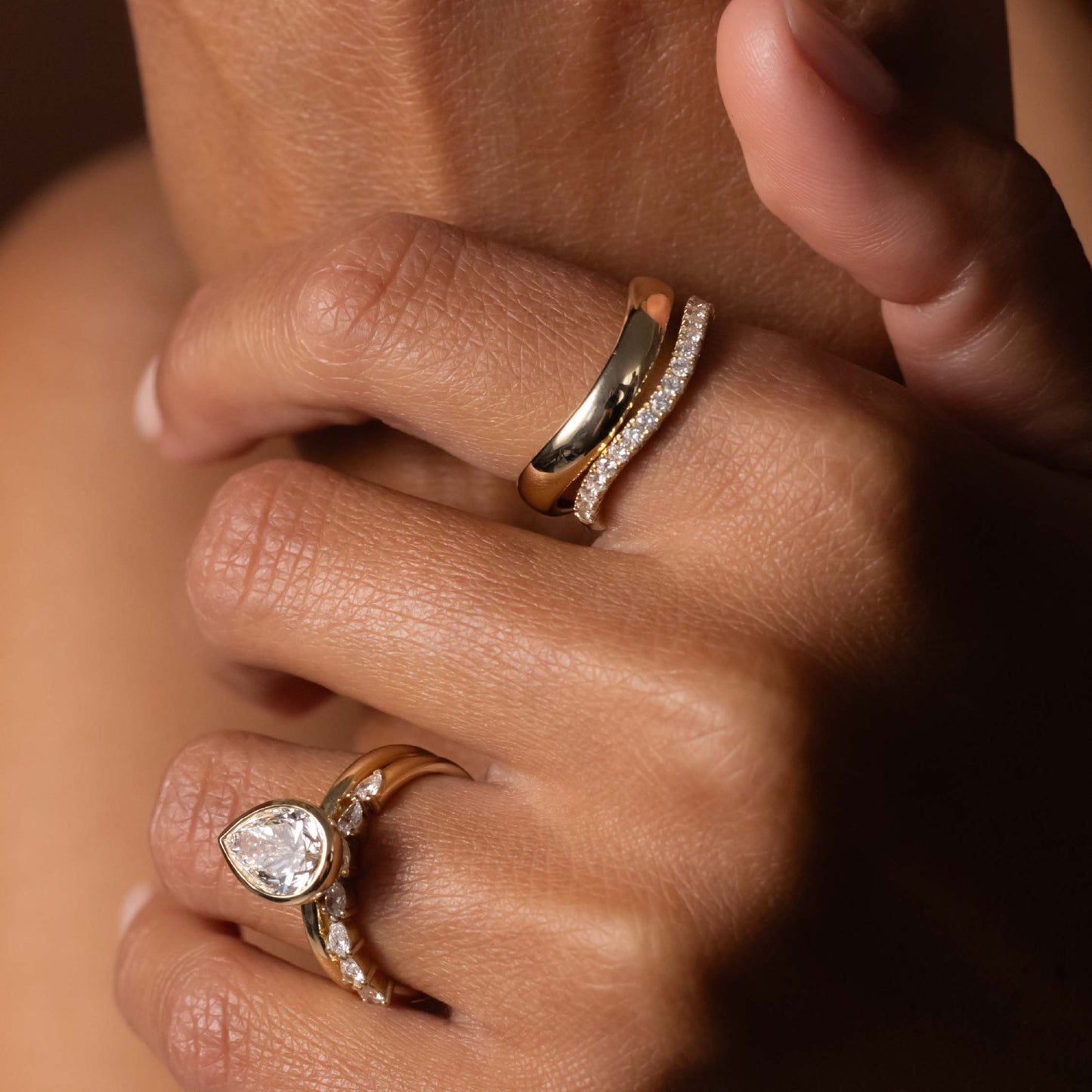 Stunning Contour Ceremonial Wedding Bands