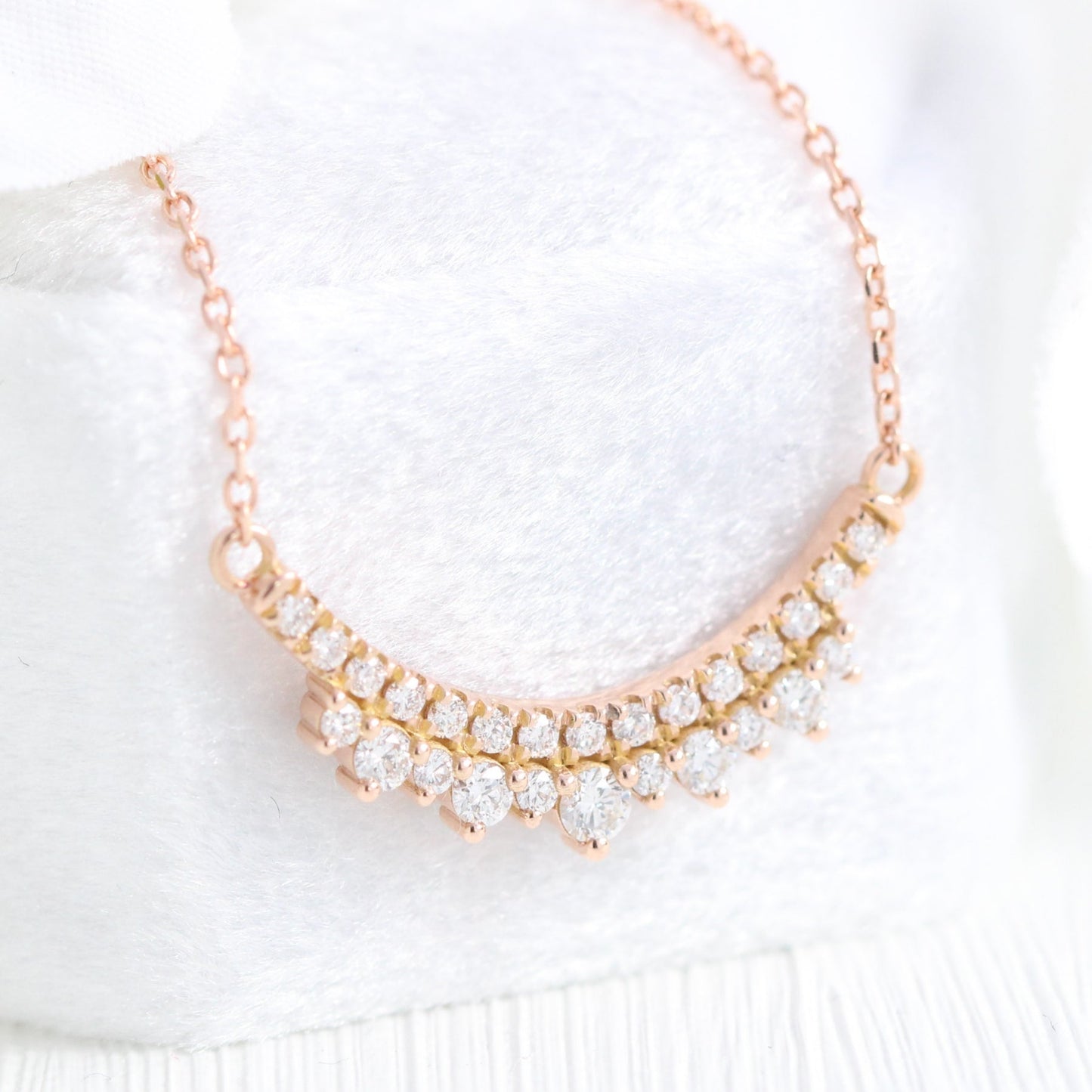 0.35 CT Crowned Round Moissanite Diamond Necklace in Solid Gold