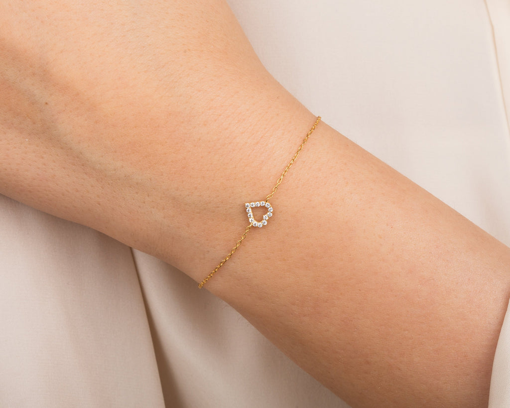 0.1 TCW Round Stones Heart Shaped Moissanite Bracelet