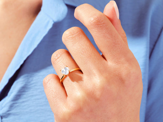 1.5 CT Heart Cut Solitaire Moissanite Engagement Ring
