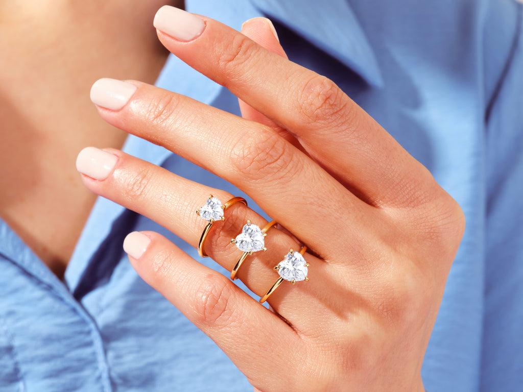 1.5 CT Heart Cut Solitaire Moissanite Engagement Ring