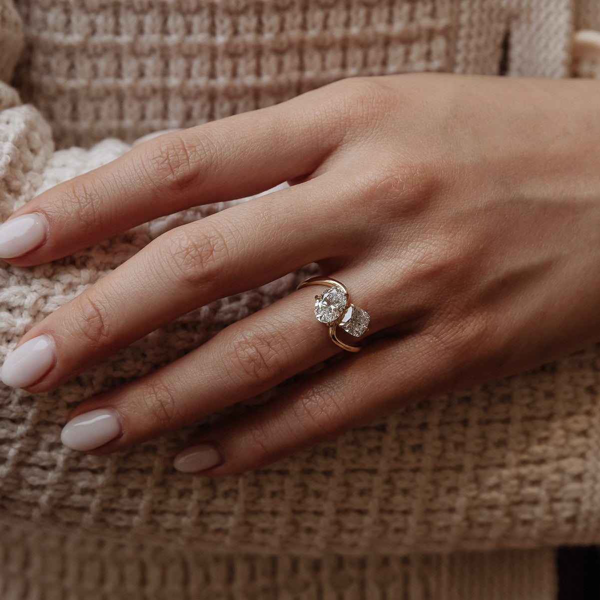 2.31 TCW Oval & Cushion Shaped Toi Et Moi Moissanite Engagement Ring