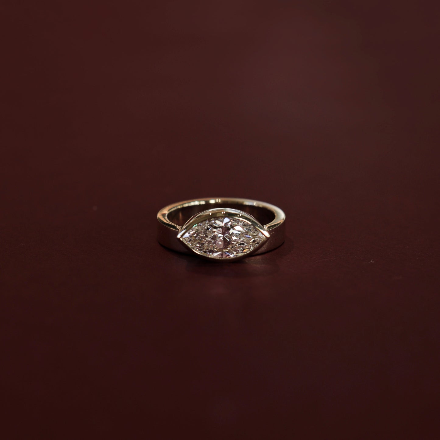 Stunning 1.5-2.5 CT Marquise Moissanite Engagement Ring with Bezel Design
