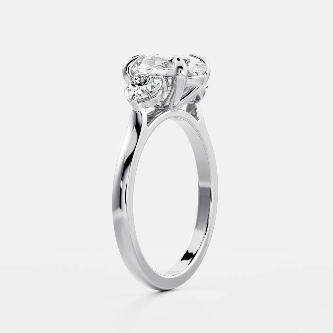 Stunning 1.5-2.5 CT Oval Moissanite Engagement Ring with Three Stone Design