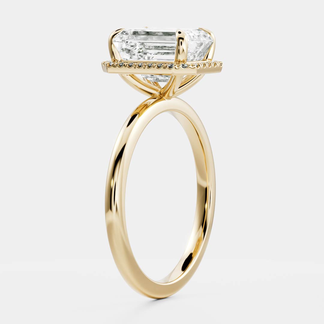 Stunning 1.5-2.5 CT Emerald Moissanite Engagement Ring with Halo Design