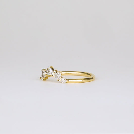 0.30 TCW Round & Trillion Shaped Curved Moissanite Wedding Band