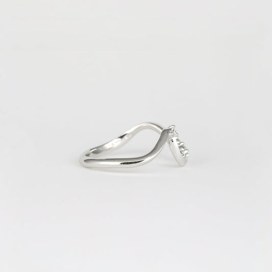 0.11 TCW Round Shaped Waved Moissanite Wedding Band
