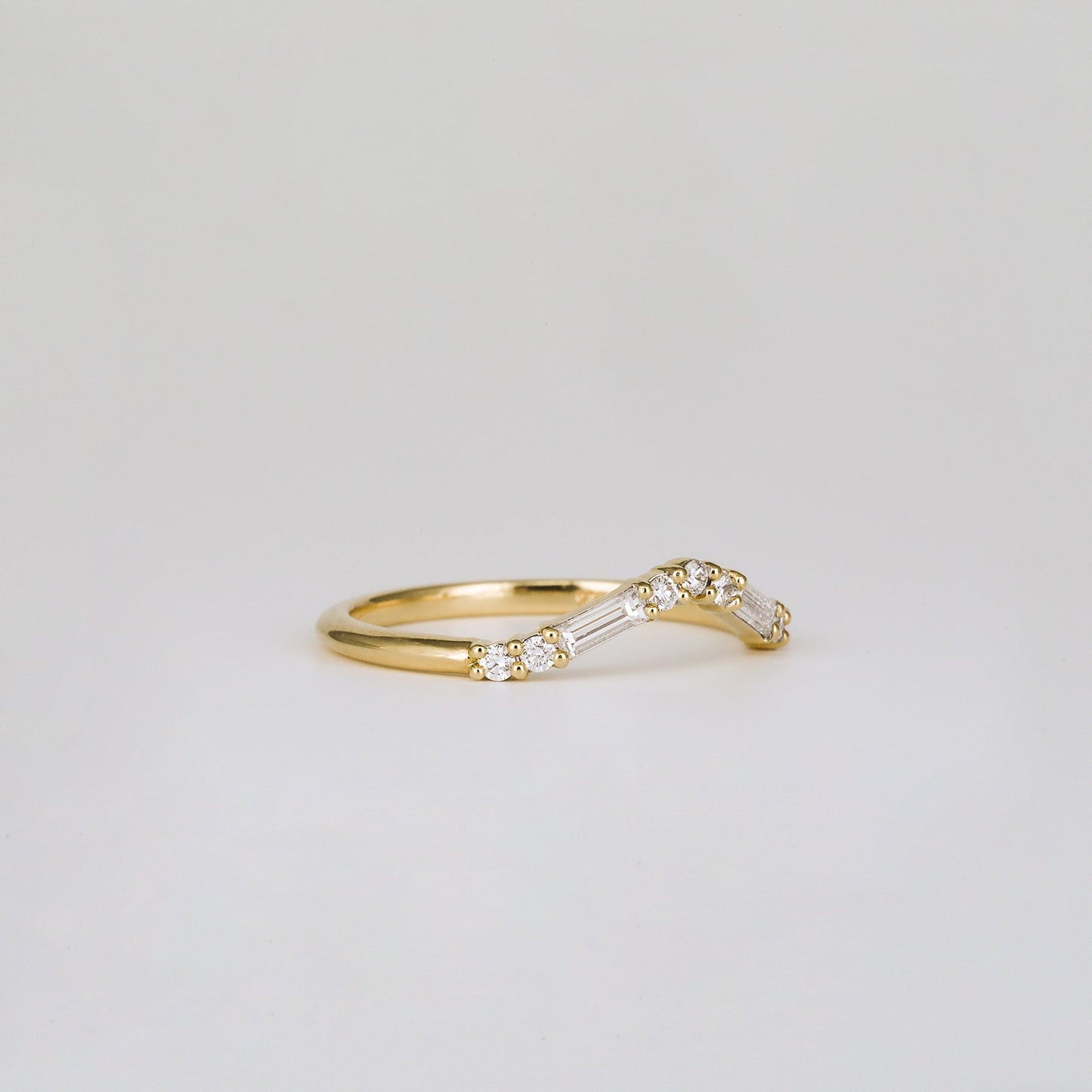0.20 TCW Baguette & Round Shaped Curved Moissanite Wedding Band