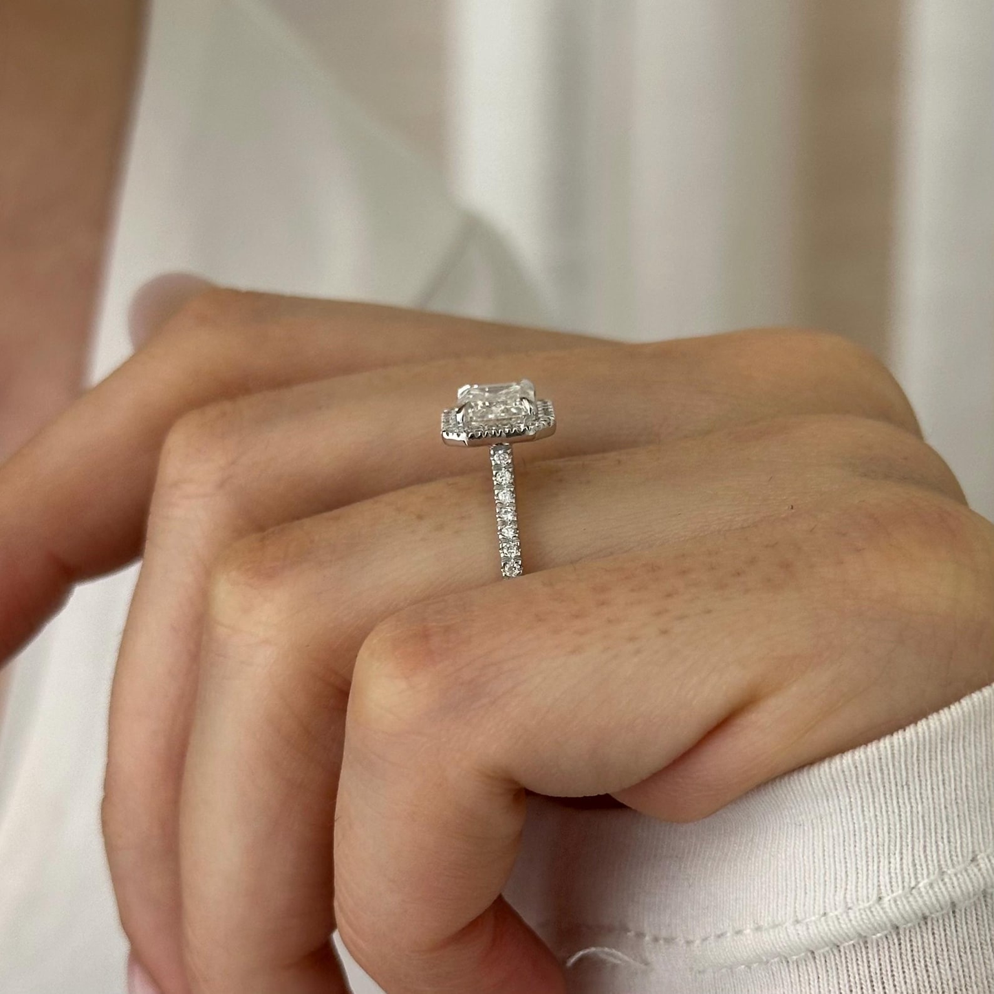 Round Halo, Pave & Split Shank Engagement Ring – 1.93 CT Lab Grown Diamond