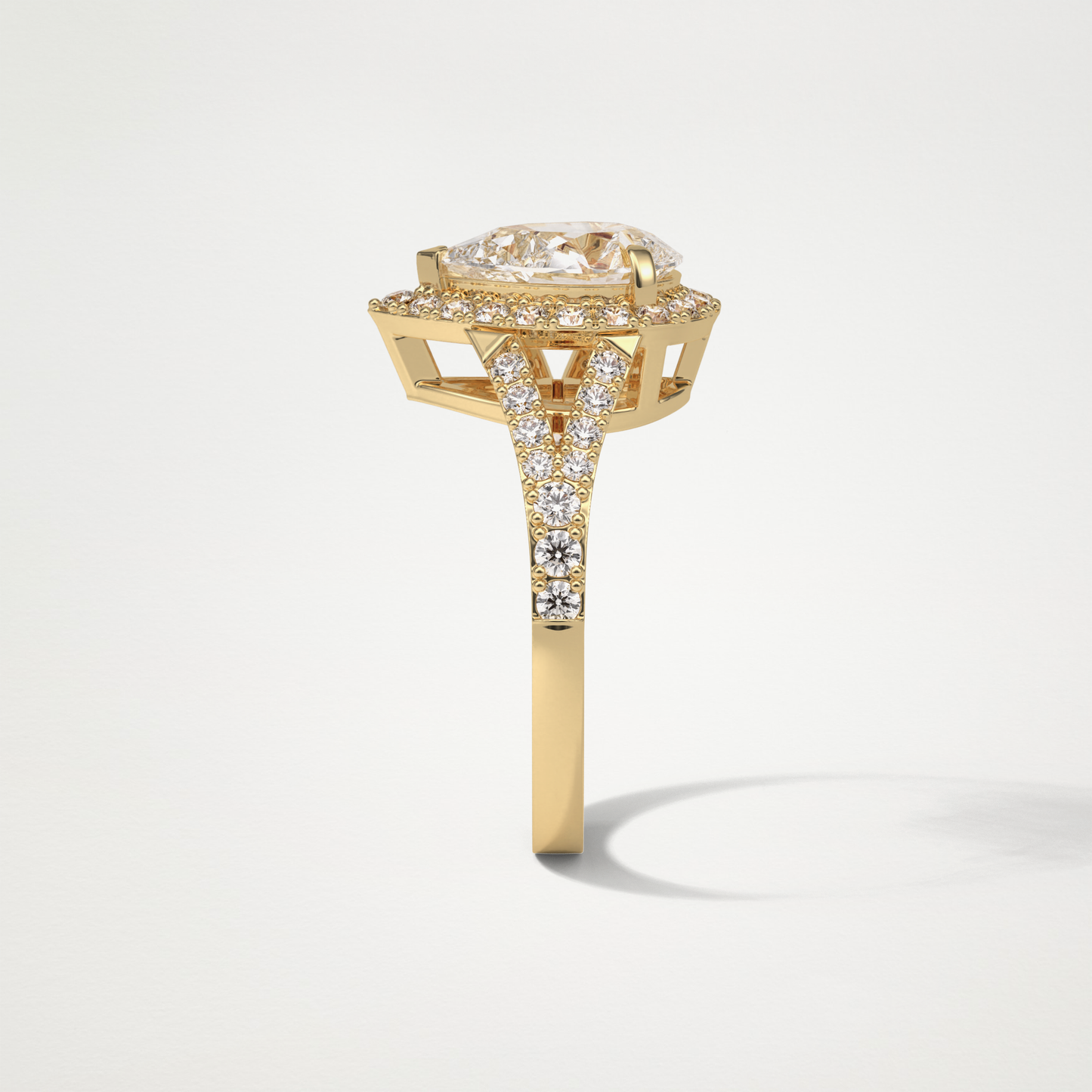 Pear Halo & Split Shank Moissanite Engagement Ring – 3.1 CT Lab-Created Brilliance in 10K/14K/18K Gold