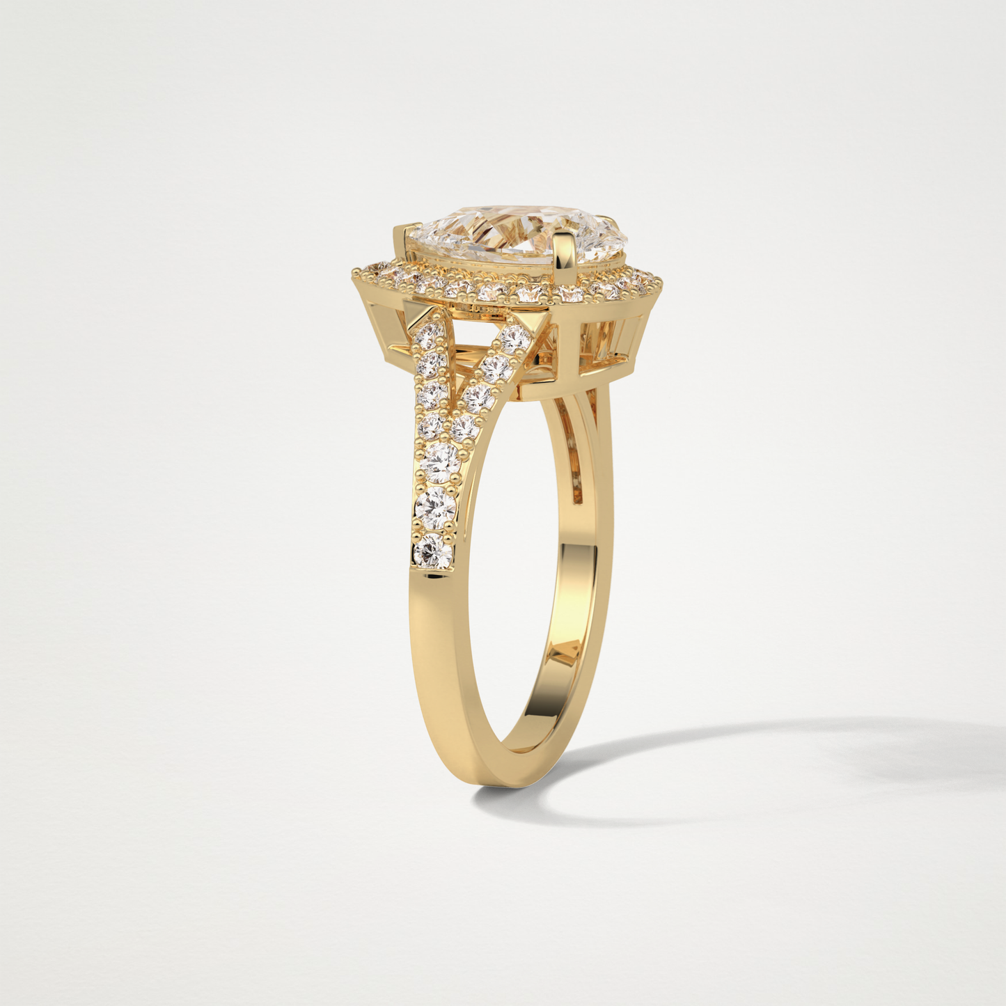 Pear Halo & Split Shank Moissanite Engagement Ring – 3.1 CT Lab-Created Brilliance in 10K/14K/18K Gold