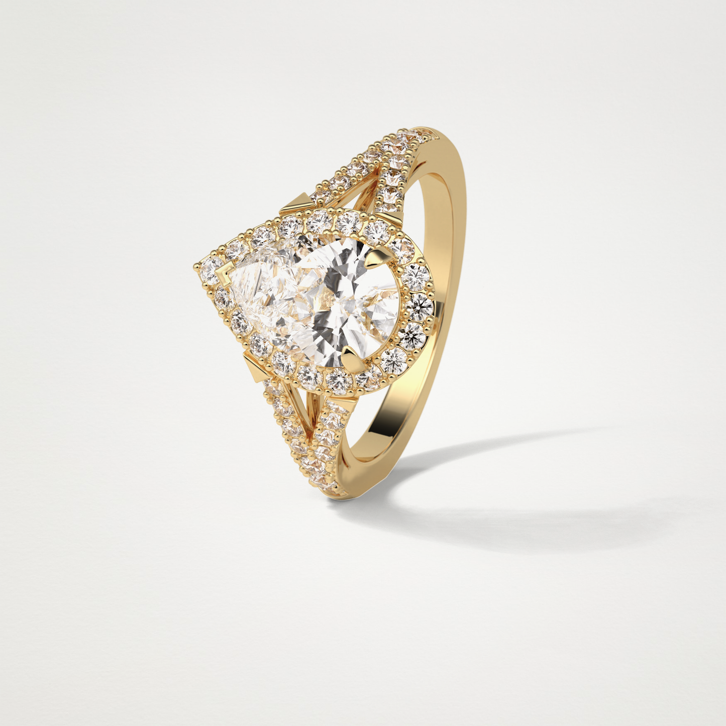 Pear Halo & Split Shank Moissanite Engagement Ring – 3.1 CT Lab-Created Brilliance in 10K/14K/18K Gold