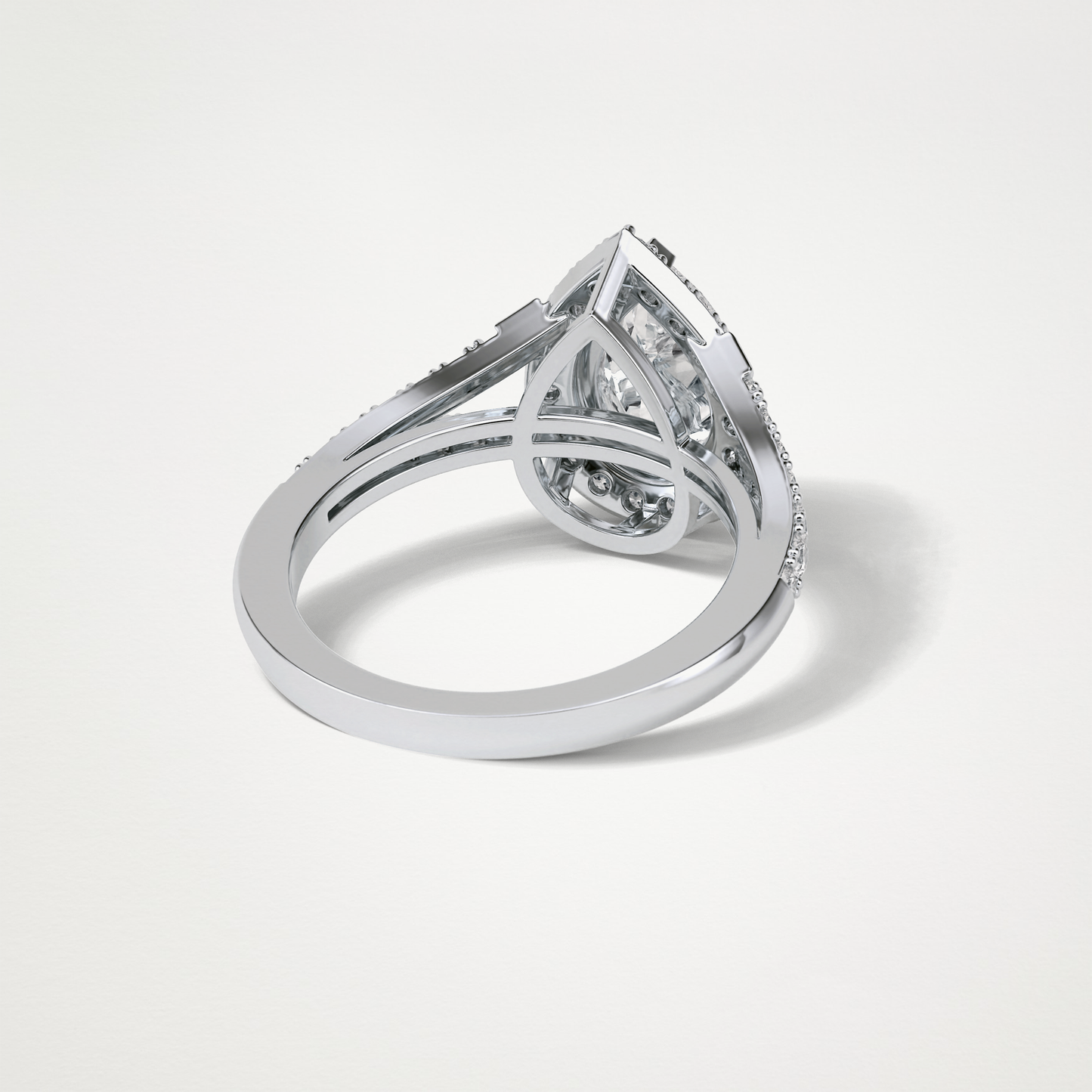Pear Halo & Split Shank Moissanite Engagement Ring – 3.1 CT Lab-Created Brilliance in 10K/14K/18K Gold
