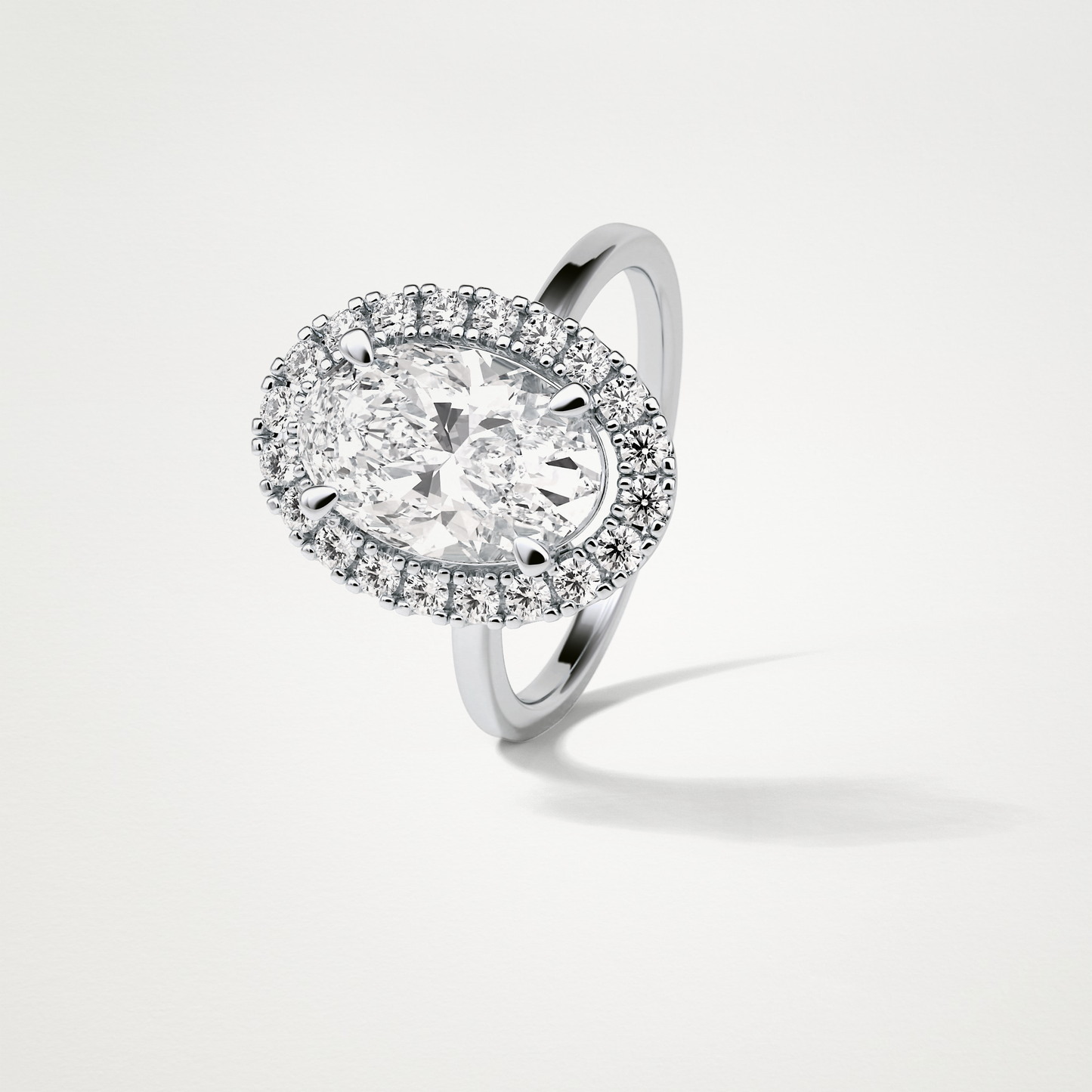 Oval Halo Moissanite Engagement Ring – 3.15 CT Lab-Created Brilliance in 10K/14K/18K Gold
