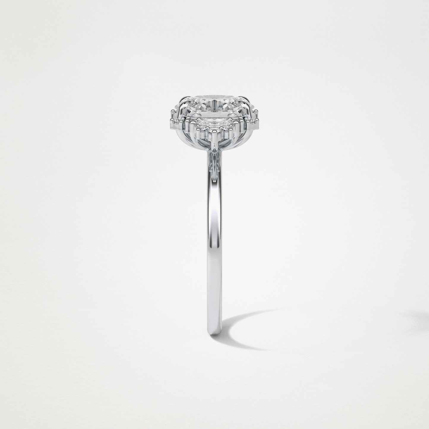 Oval Cluster Moissanite Engagement Ring – 1.33 CT Lab-Created Brilliance in 10K/14K/18K Gold