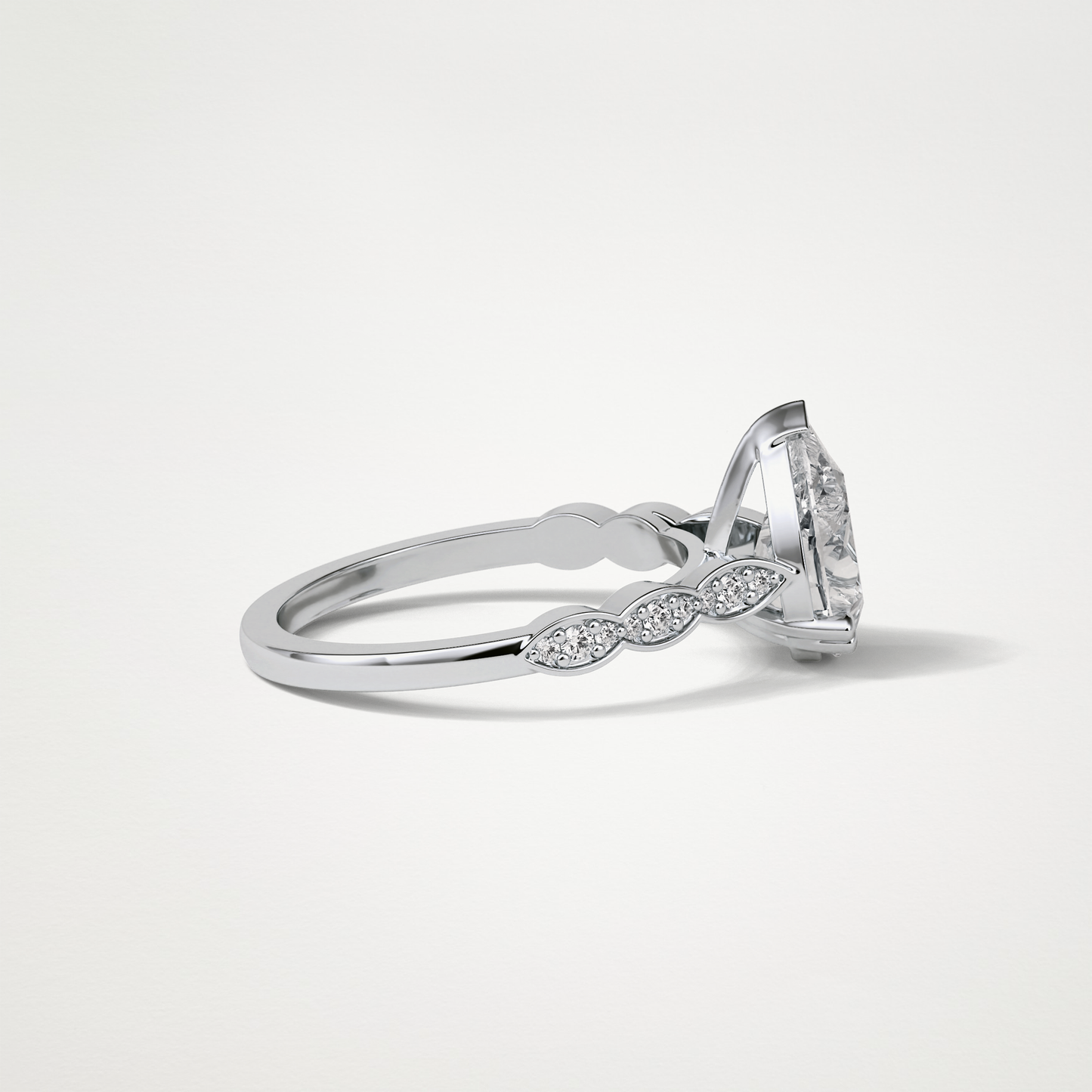Pear Milgrain Pave Moissanite Engagement Ring – 1.93 CT Lab-Created Brilliance in 10K/14K/18K Gold