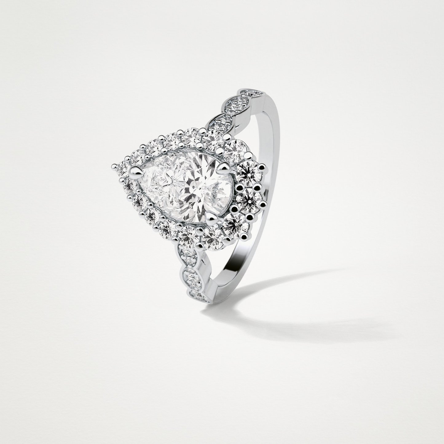 Pear Milgrain Halo Moissanite Engagement Ring – 1.93 CT Lab-Created Brilliance in 10K/14K/18K Gold