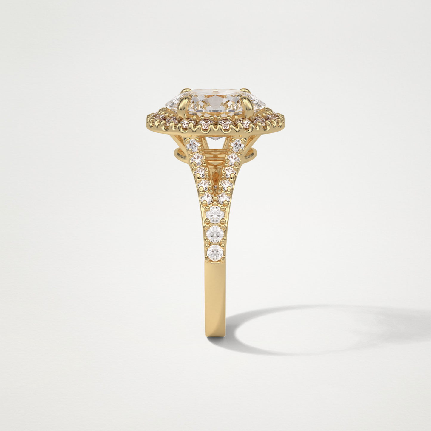 Oval Halo & Split Shank Moissanite Engagement Ring – 2.72 CT Lab-Created Brilliance in 10K/14K/18K Gold