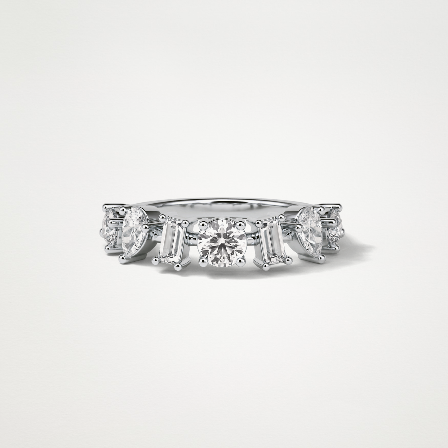 Dainty Wedding Band – Solid Gold Elegant and Timeless Design