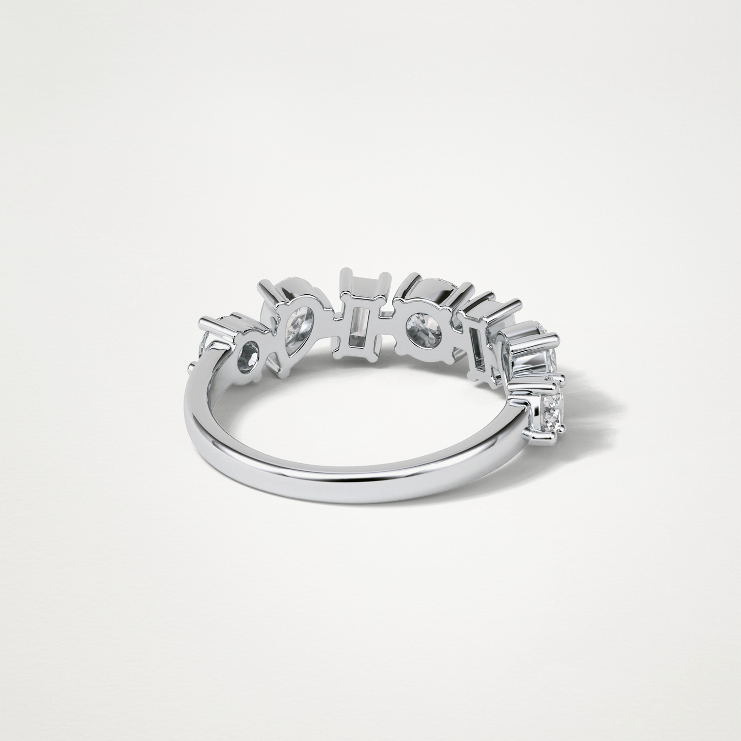 Dainty Wedding Band – Solid Gold Elegant and Timeless Design