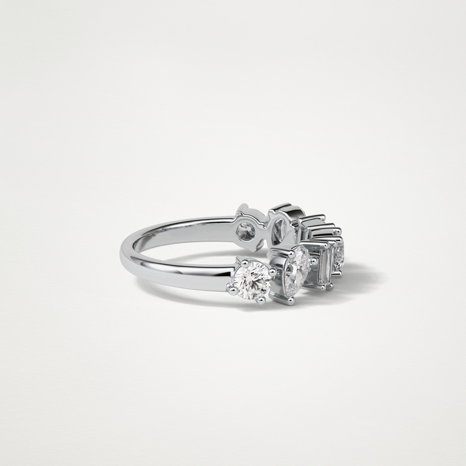 Dainty Wedding Band – Solid Gold Elegant and Timeless Design
