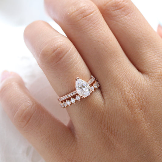 1.5 CT Pear Cut Pave Style Moissanite Bridal Ring Set