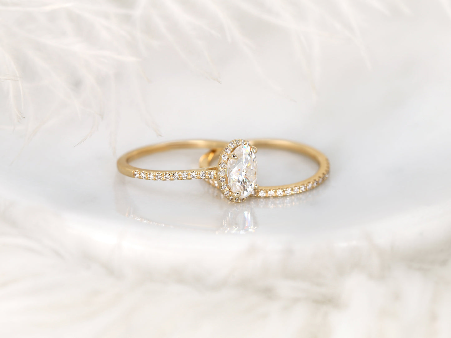 1.5 CT Oval Cut Halo & Pave Moissanite Bridal Ring Set