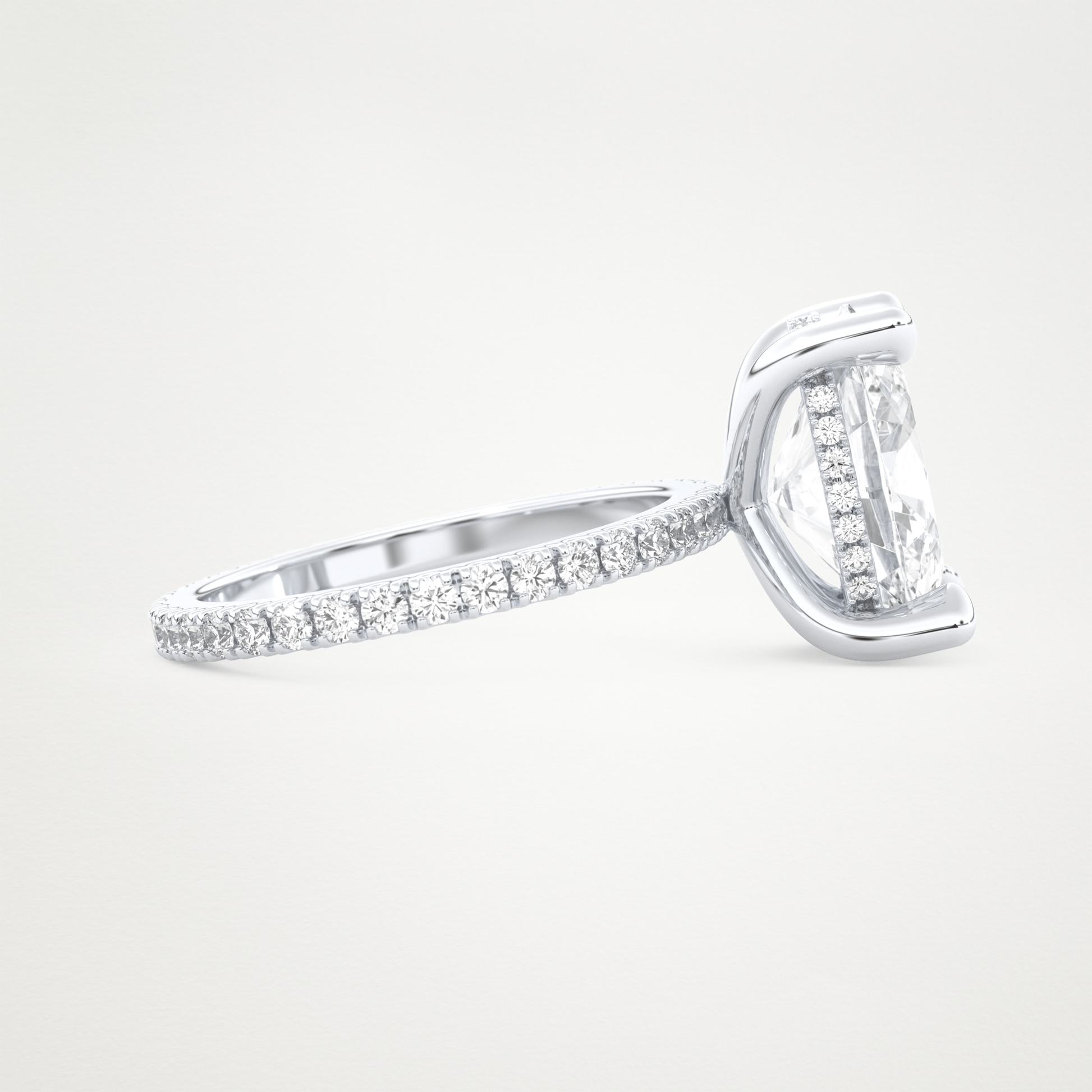 4.30 CT Moissanite Oval Ring – Inspired by Kourtney Kardashian 2