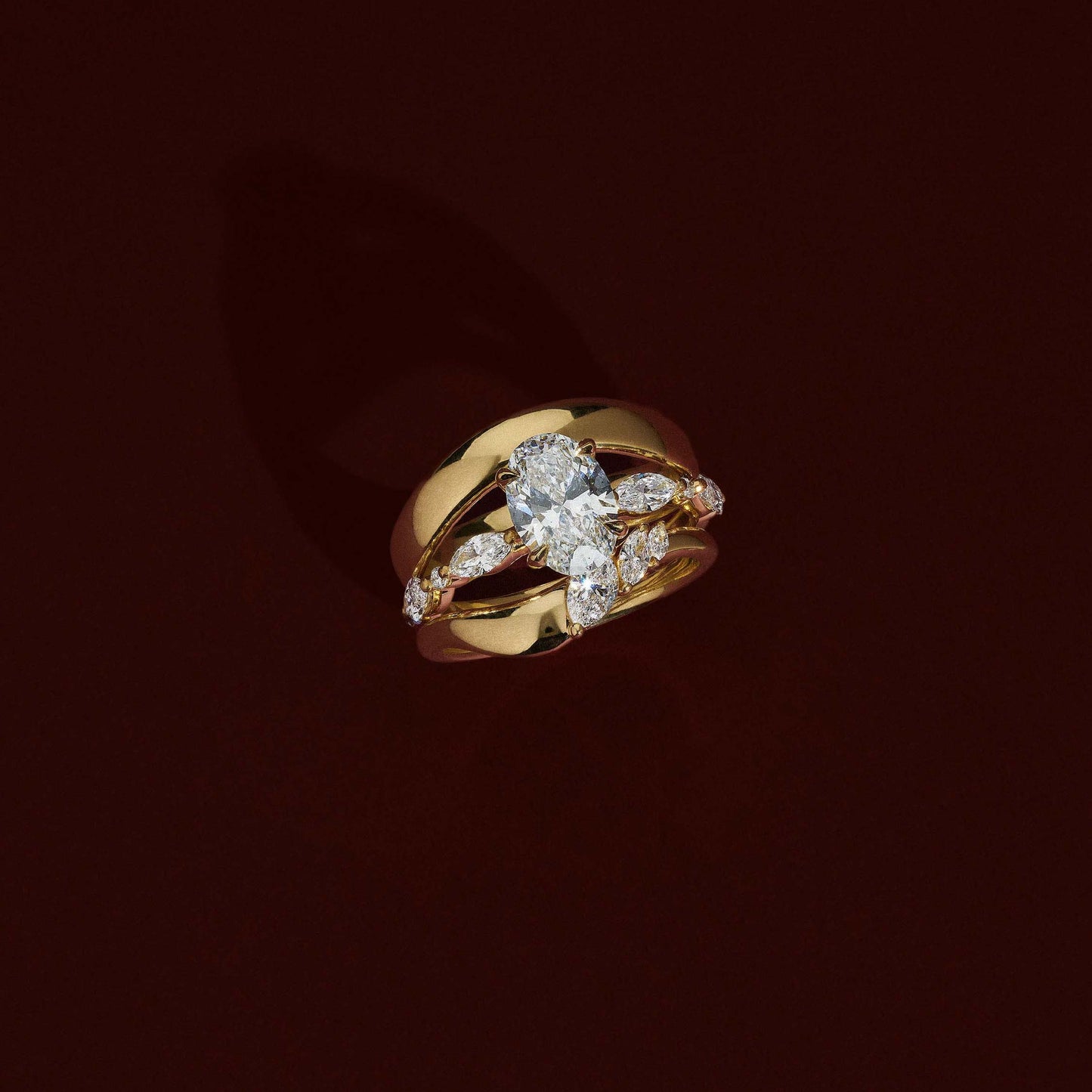 Stunning 1.5-2.5 CT Oval Moissanite Engagement Ring with Pave Design