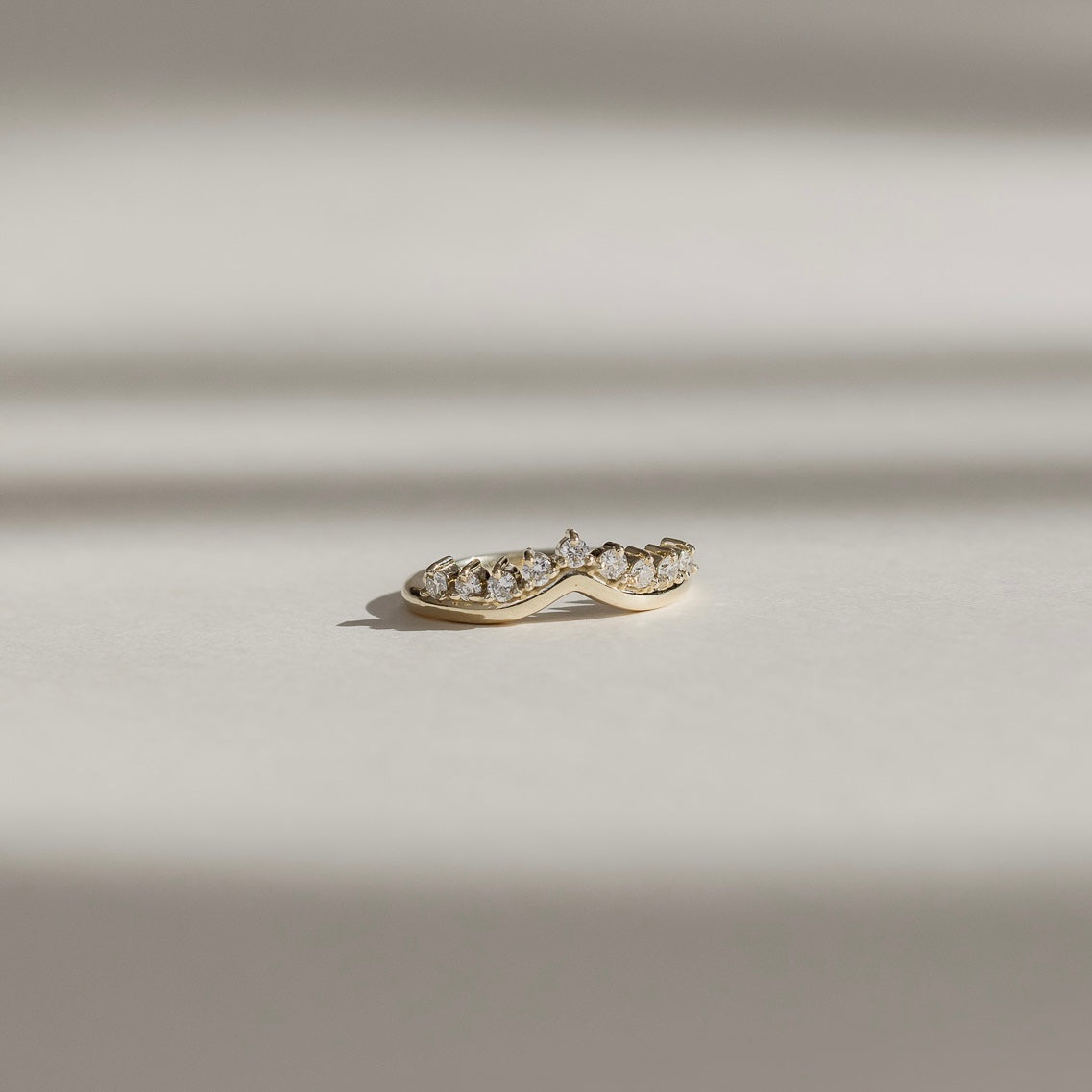 Stunning 0.20 TCW Round Moissanite Stones Wedding Bands