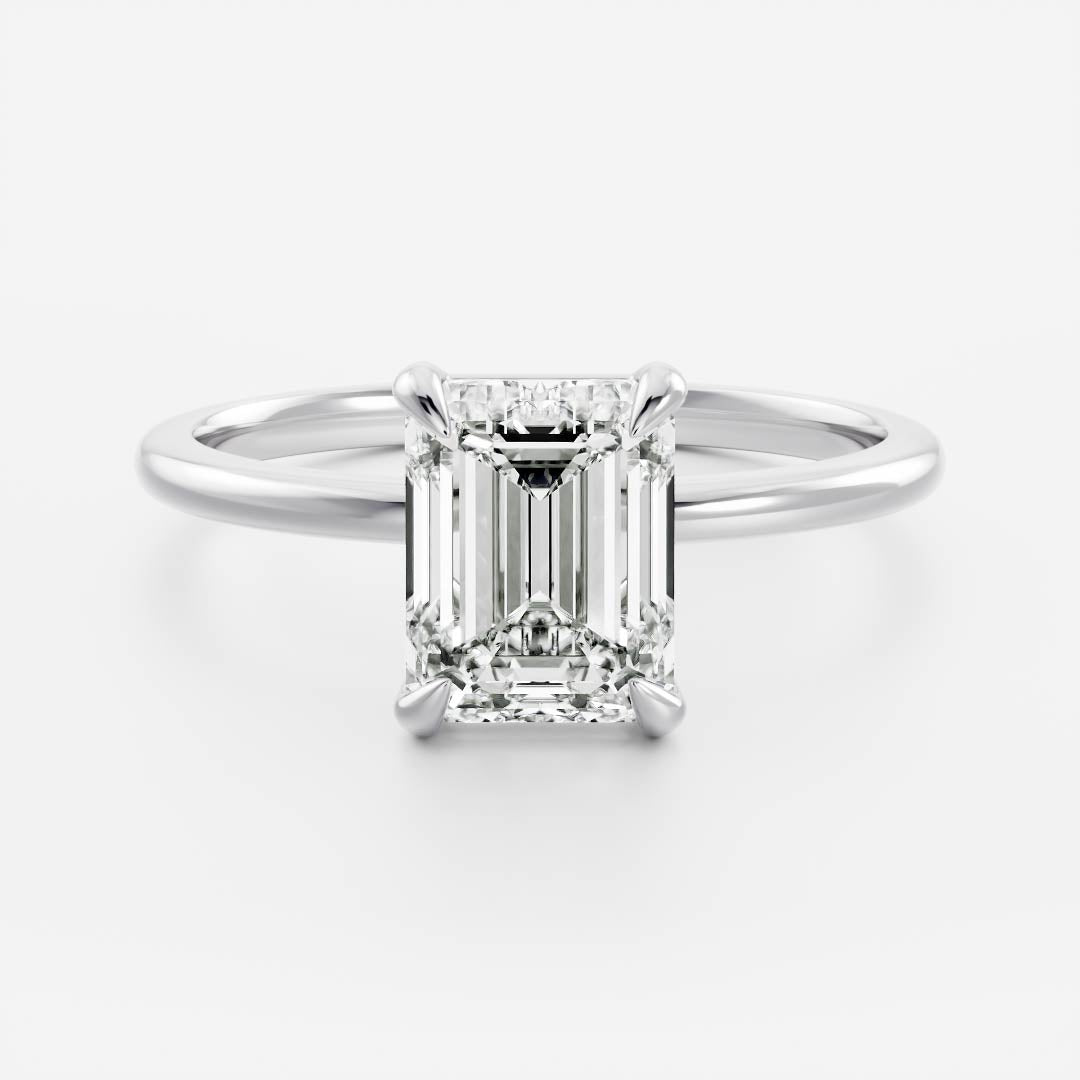 Stunning 1.5-2.5 CT Emerald Moissanite Engagement Ring with Solitaire Design