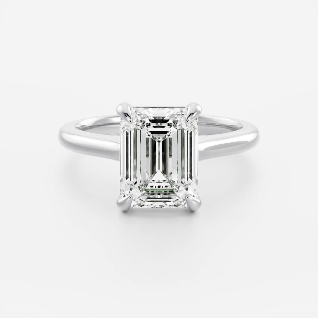 Stunning 2.0-3.0 CT Emerald Moissanite Engagement Ring with Solitaire Design