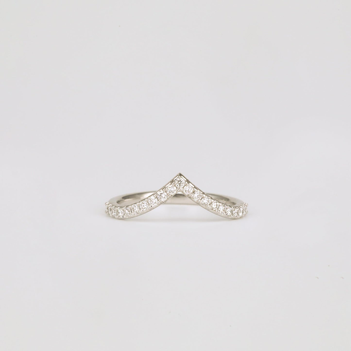 0.20 TCW Round Shaped Curved Moissanite Wedding Band