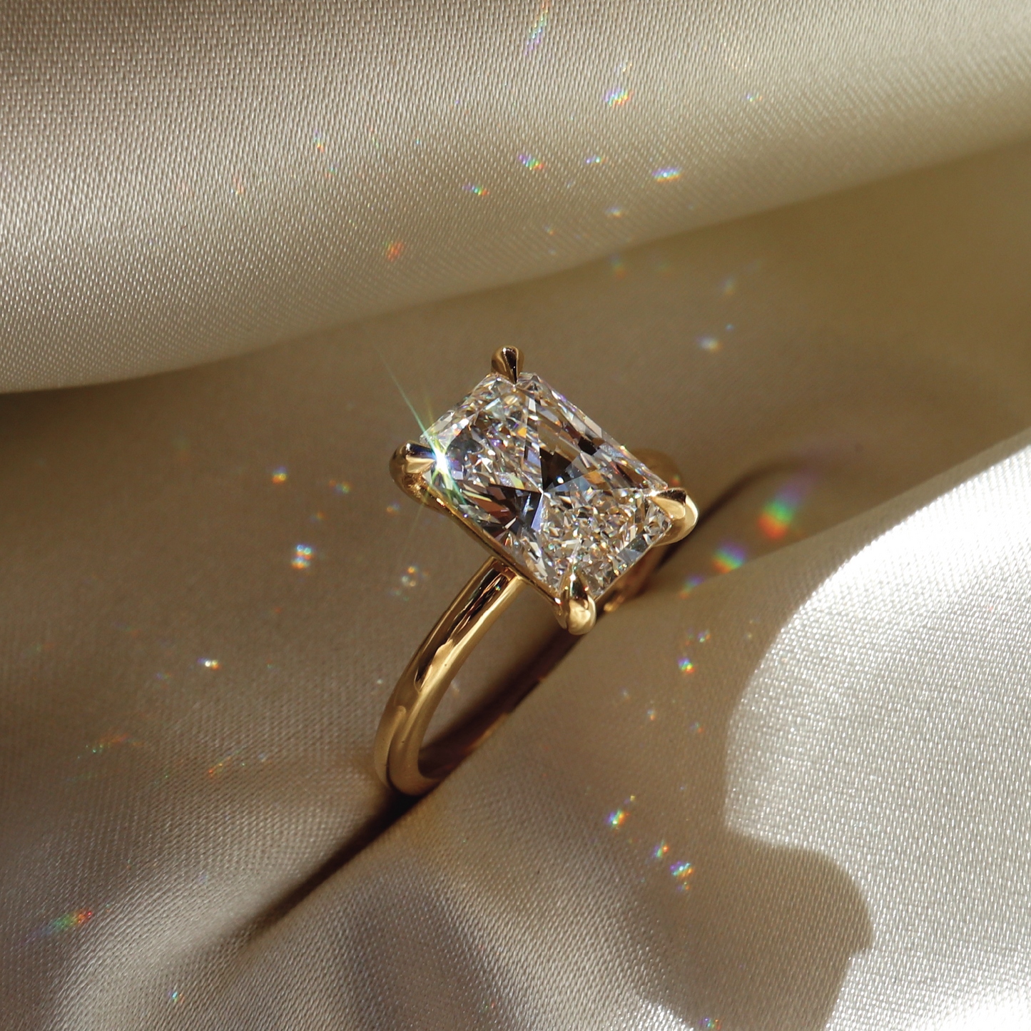 Stunning 2.0-3.0 CT Radiant Moissanite Engagement Ring with Solitaire Design