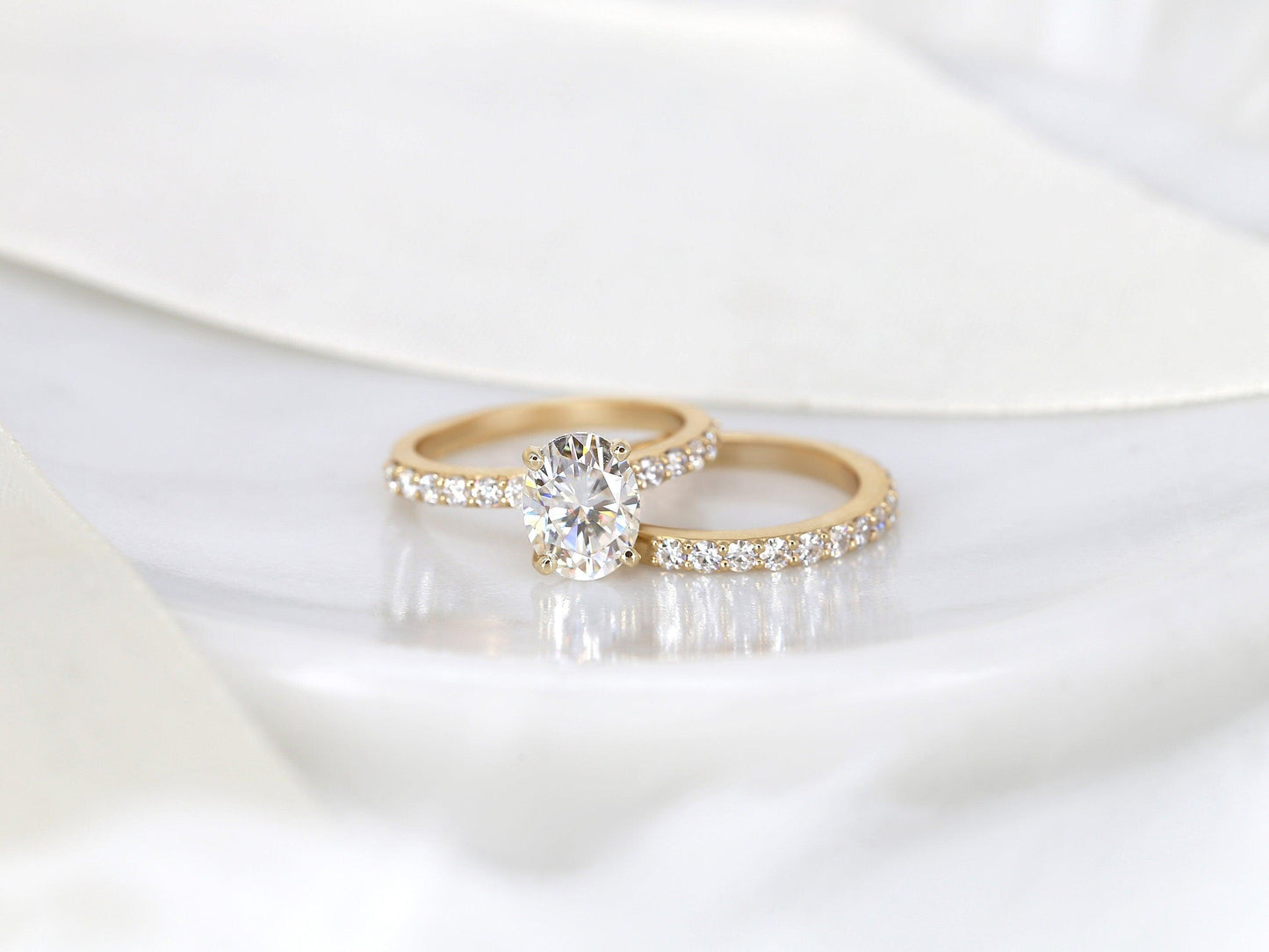 2 CT Oval Cut Bubble Halo & Pave Moissanite Bridal Ring Set