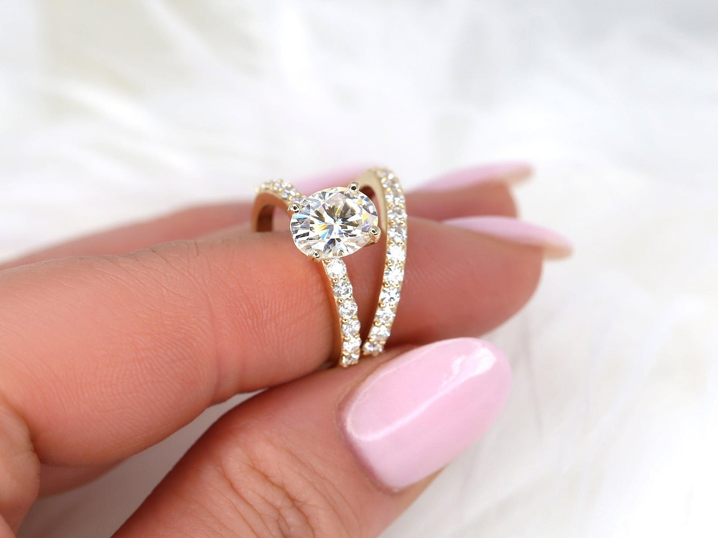 2 CT Oval Cut Bubble Halo & Pave Moissanite Bridal Ring Set