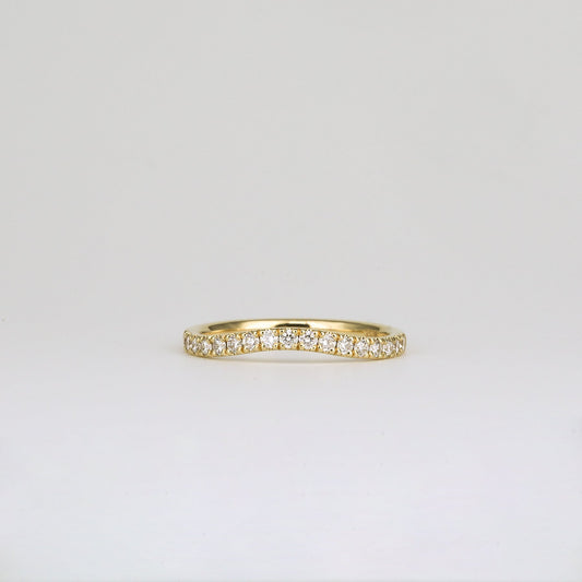 0.33 TCW Round Shaped Curved Moissanite Wedding Band