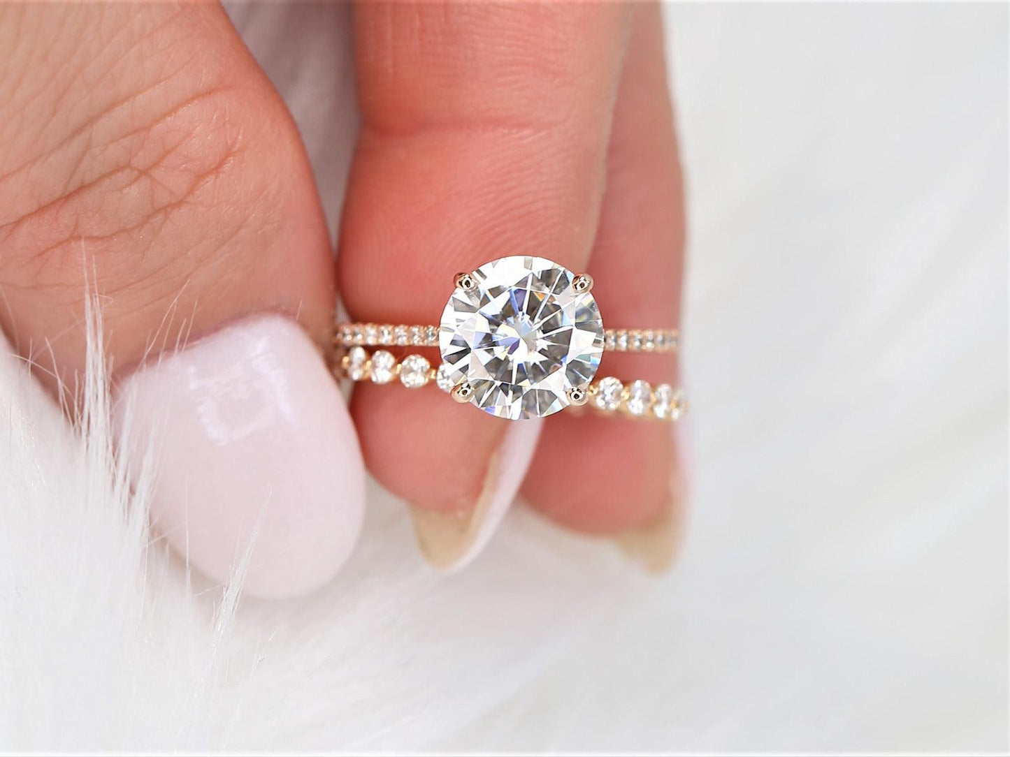 2.7 CT Round Cut Pave Moissanite Bridal Ring Set