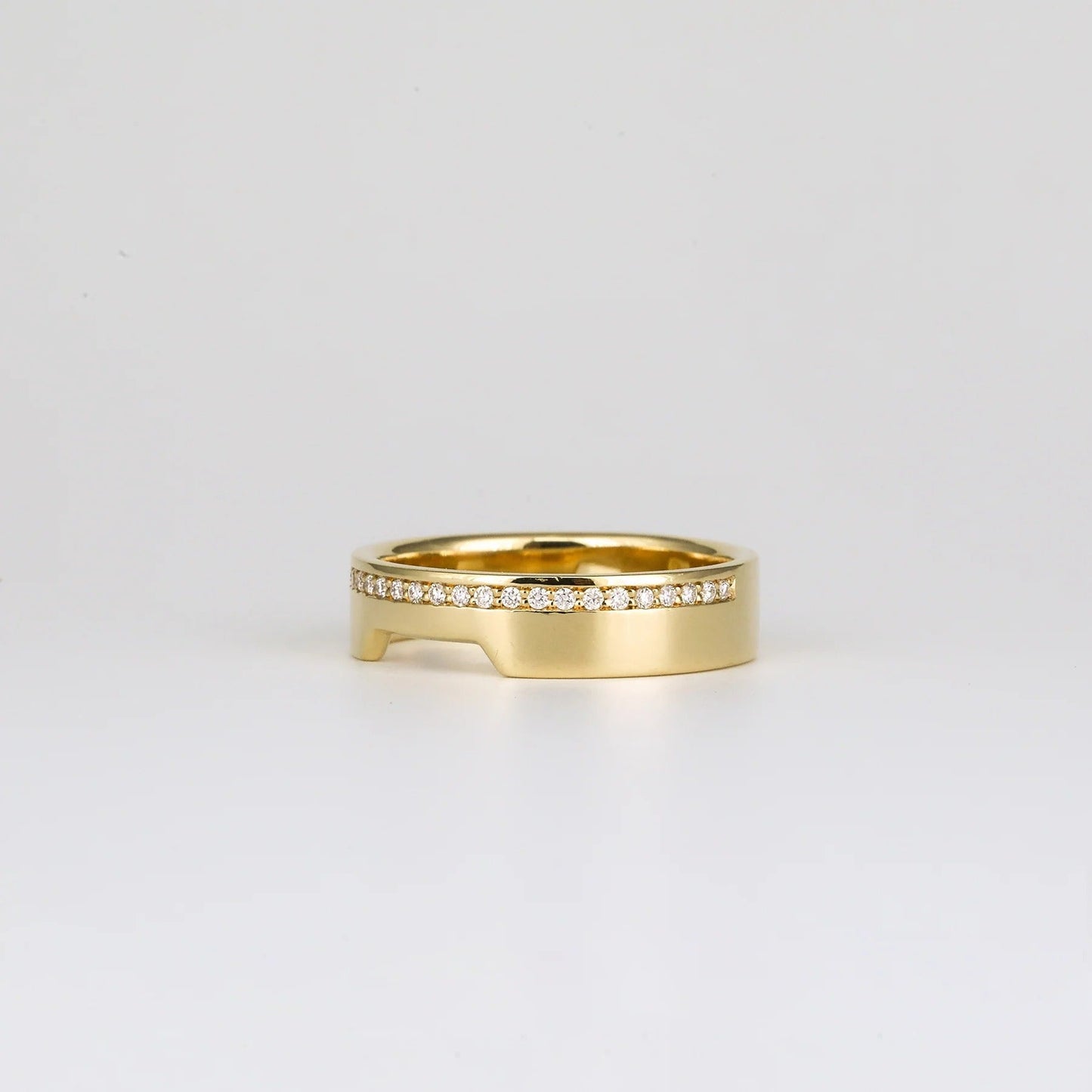 0.05 TCW Round Shaped Channel Setting Moissanite Wedding Band