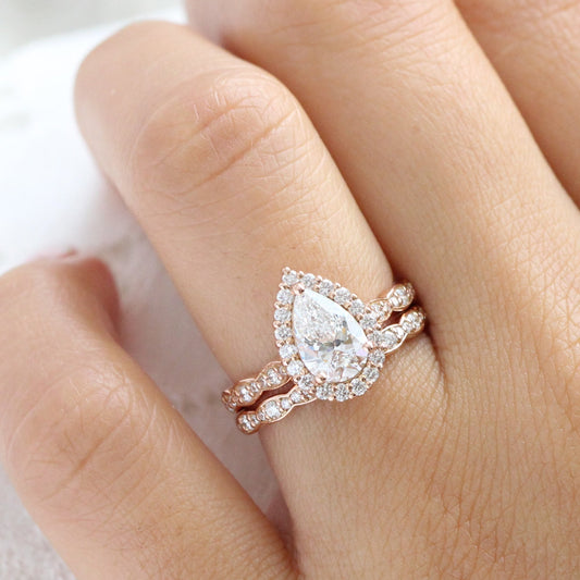 1.2 CT Pear Cut Curved Halo & Pave Moissanite Bridal Ring Set