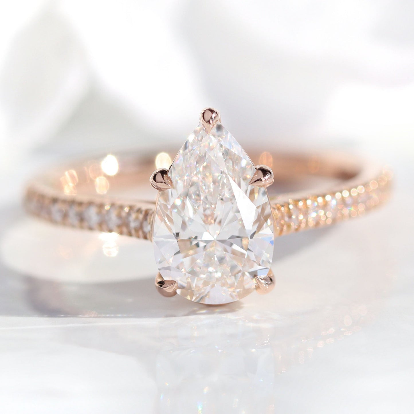 1.5 CT Pear Cut Curved Vintage Pave Moissanite Bridal Ring Set