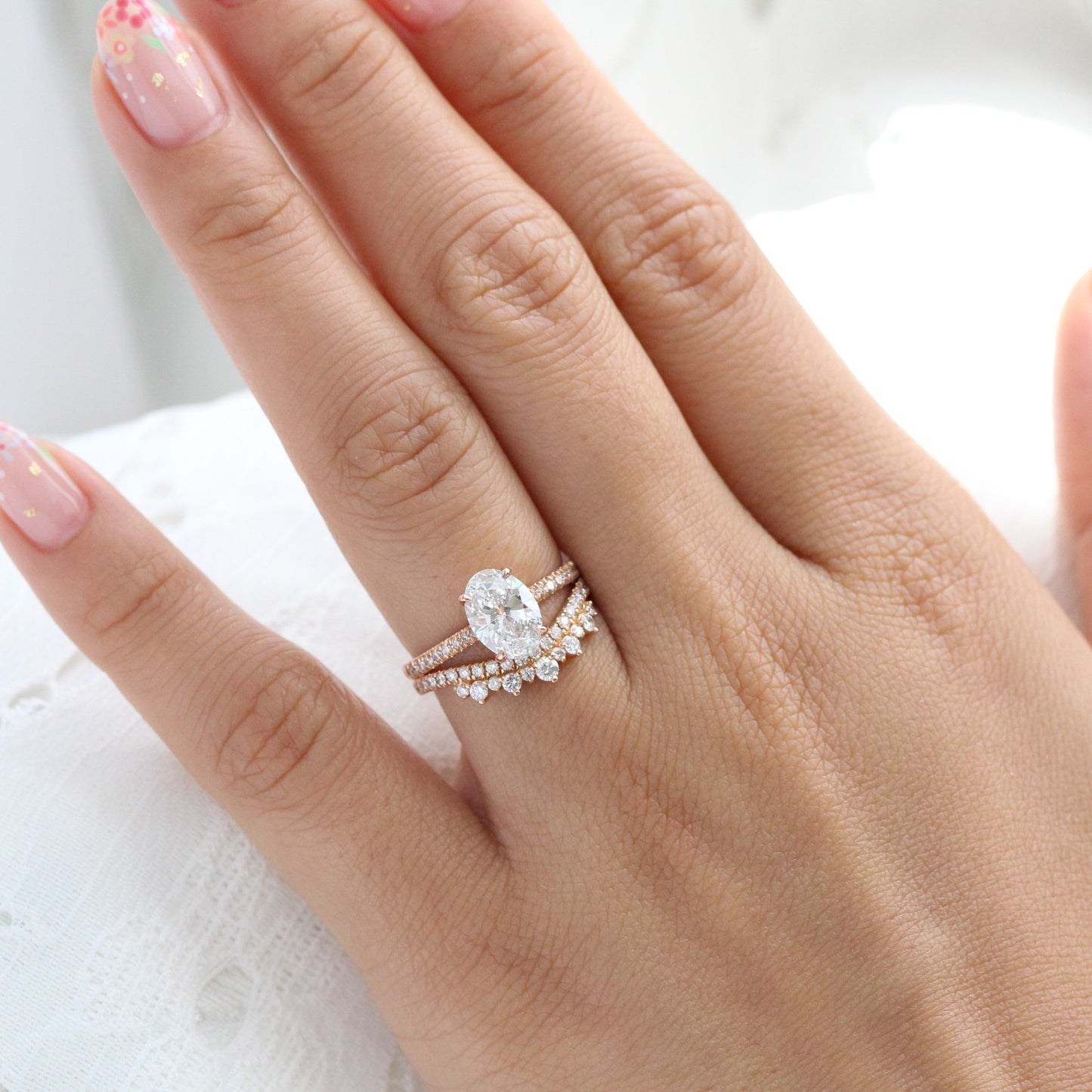 1.5 CT Oval Cut Curved Vintage Moissanite Bridal Ring Set