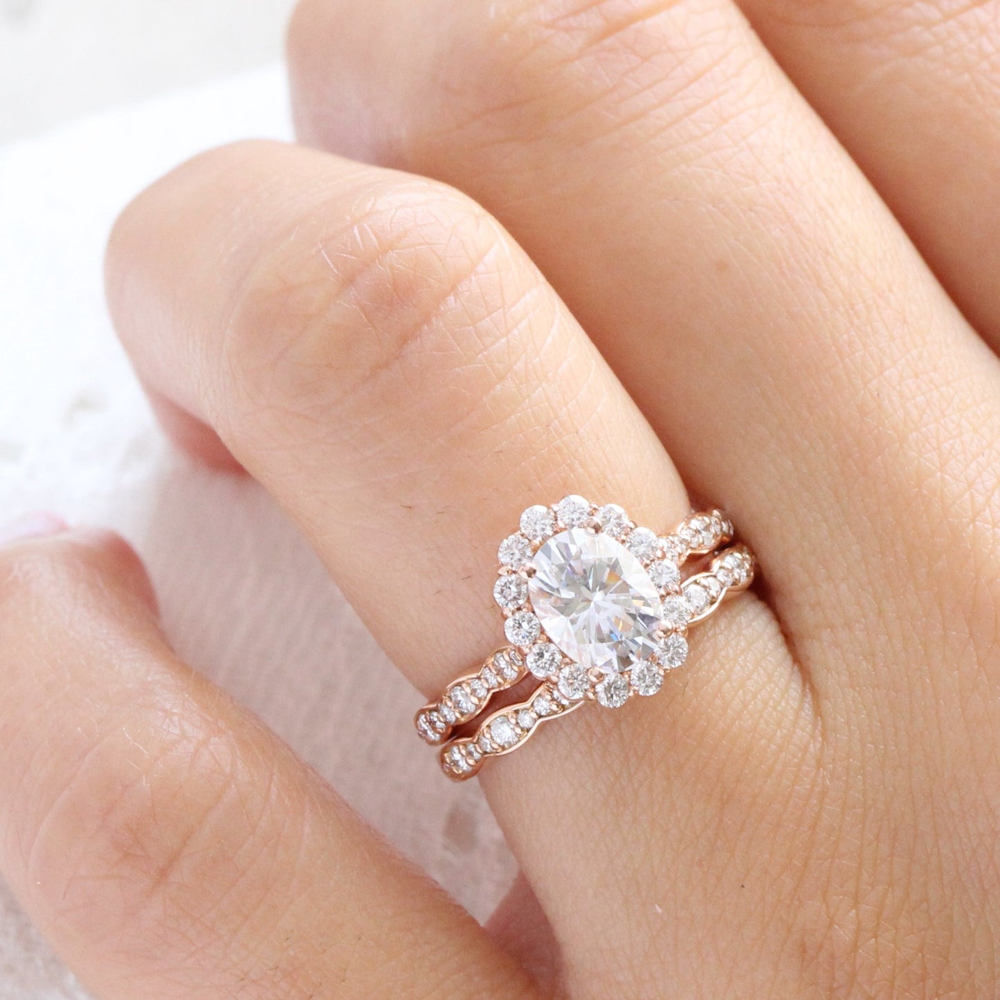 1.5 CT Oval Cut Vintage Style Moissanite Bridal Ring Set