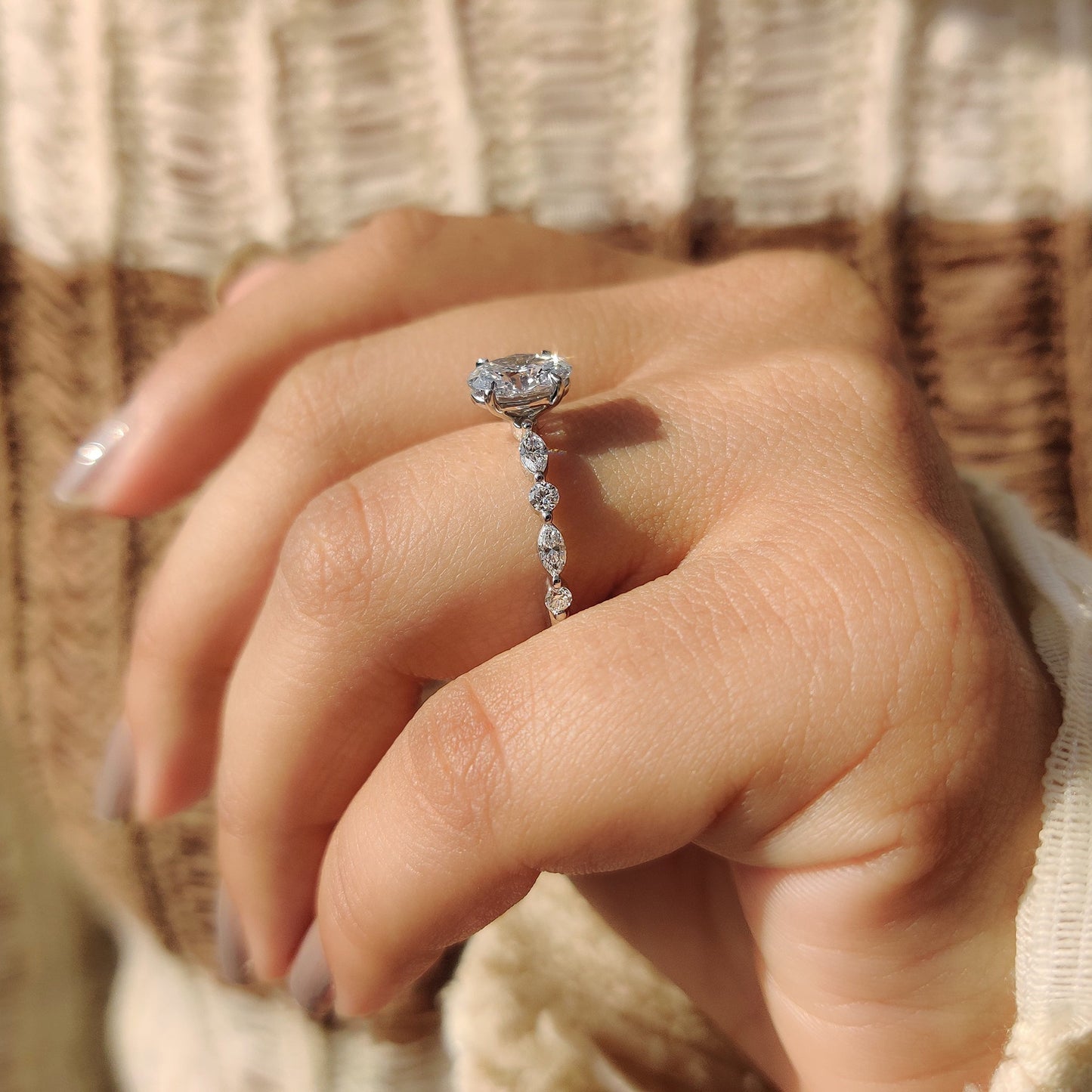 Oval Cut Engagement Ring In White Gold